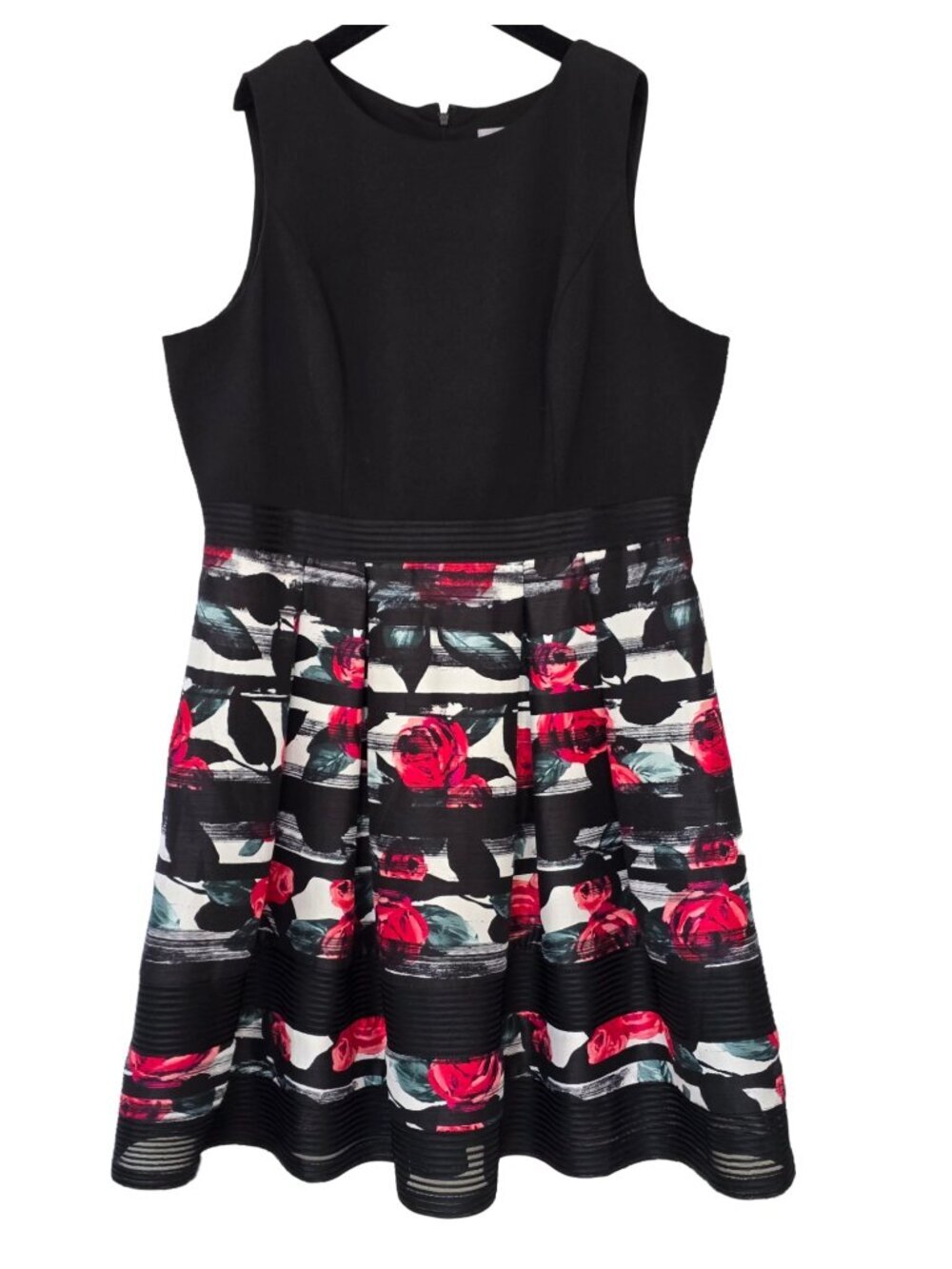 Carmen Marc Valvo Fit And Flare Cocktail Dress Women's Size 20 Rose Print Retro